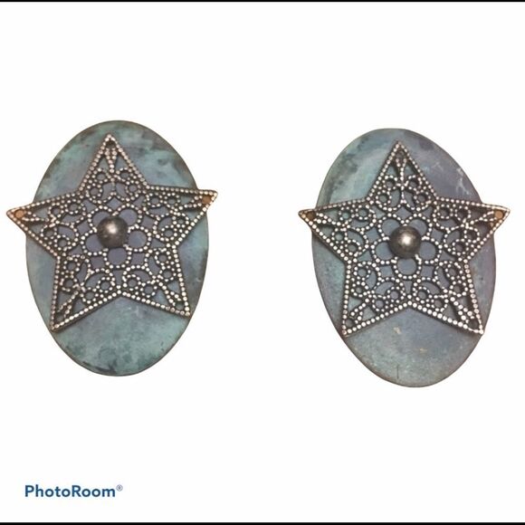 Star Shell Earrings - Picture 1 of 5